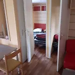 Mobile 12 De Bairon 营地