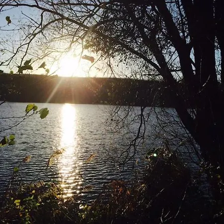 Mobile 12 De Bairon אתר קמפינג Sauville (Ardenne)